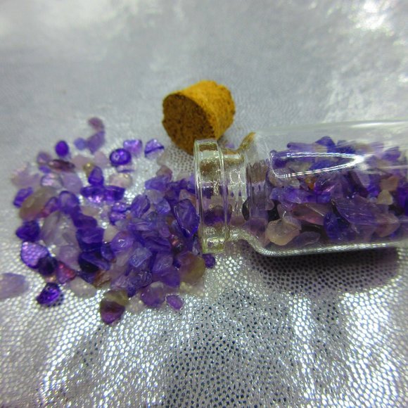 Amethyst Gemstone Chips In A Bottle Embellishments Natural Semi Precious - Picture 2 of 3